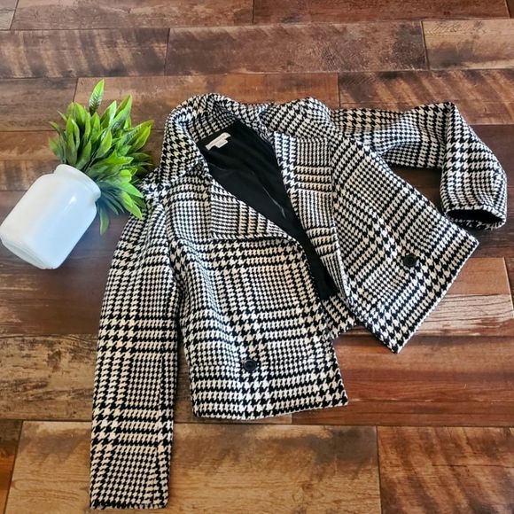Liz Claiborne Jackets & Blazers - Liz Claiborne houndstooth gingham coat